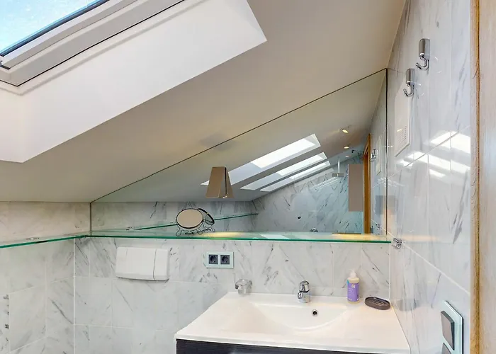 Marie-anne Apartment *